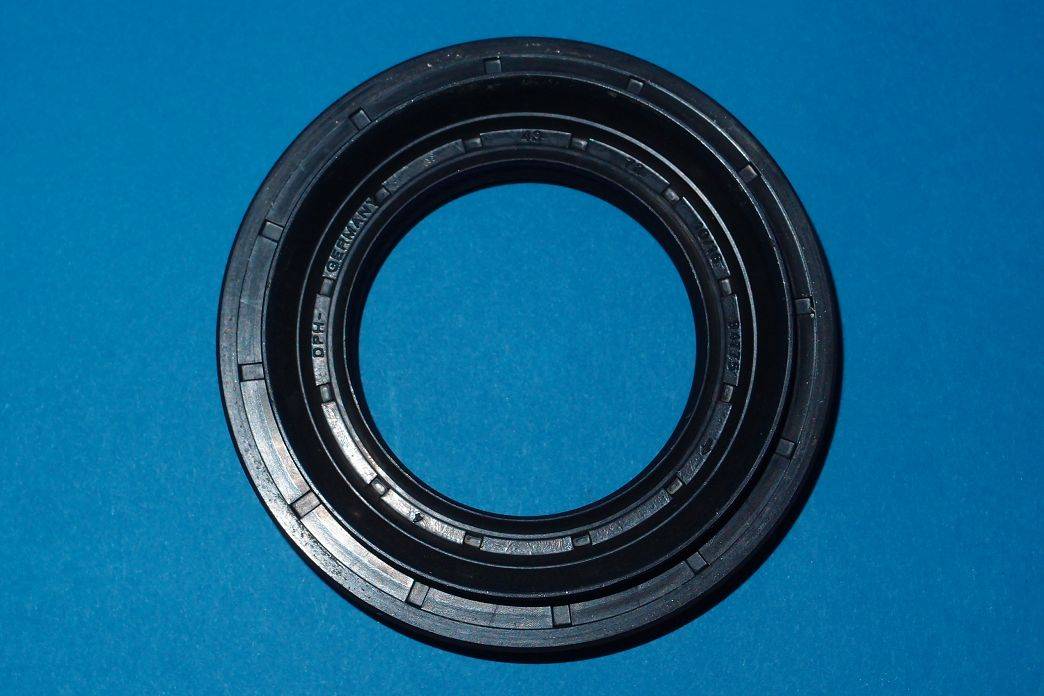 Wellendichtring - 43,00x72,00x10/16