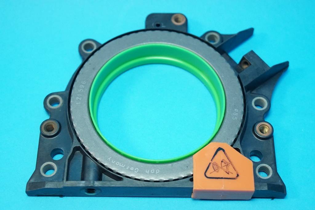 Oil seal - 85x111/163x15.5