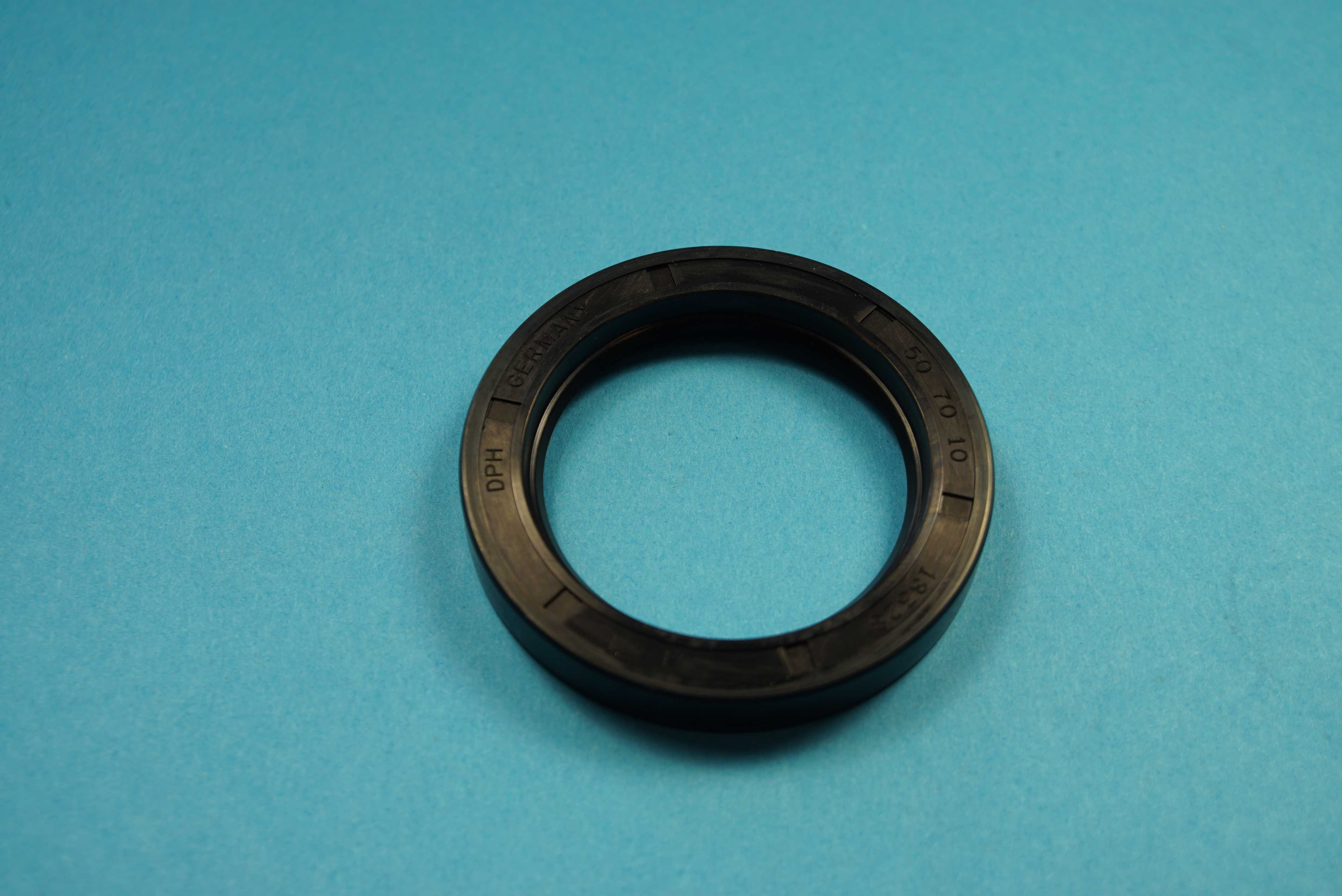 Wellendichtring - 50,00x70,00x10,00