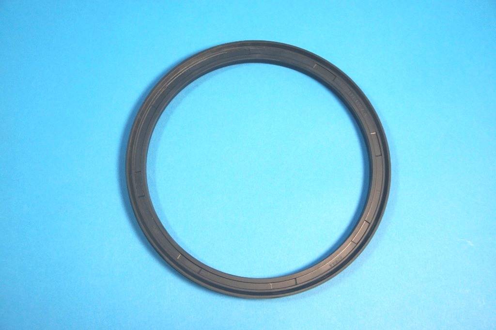 Wellendichtring - 135x156,7x8/12