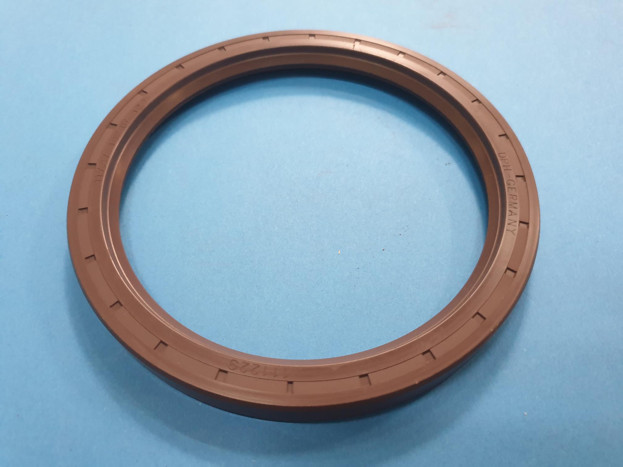 Wellendichtring - 117,47x142,87x12,70