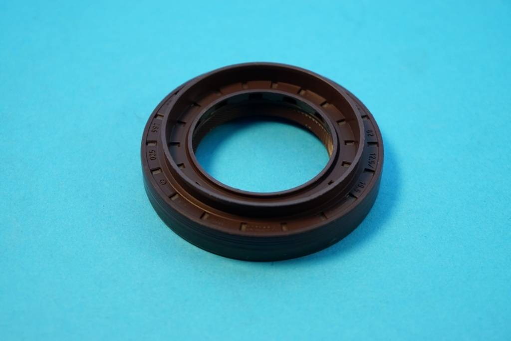 Wellendichtring gefettet - 48x82x12,5/19,5