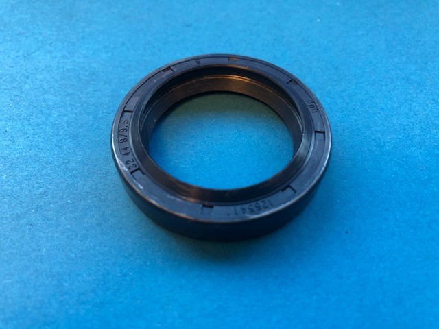 Wellendichtring - 32x44x8/9,5