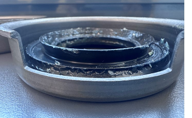 Wellendichtring gefettet - 50x93x24