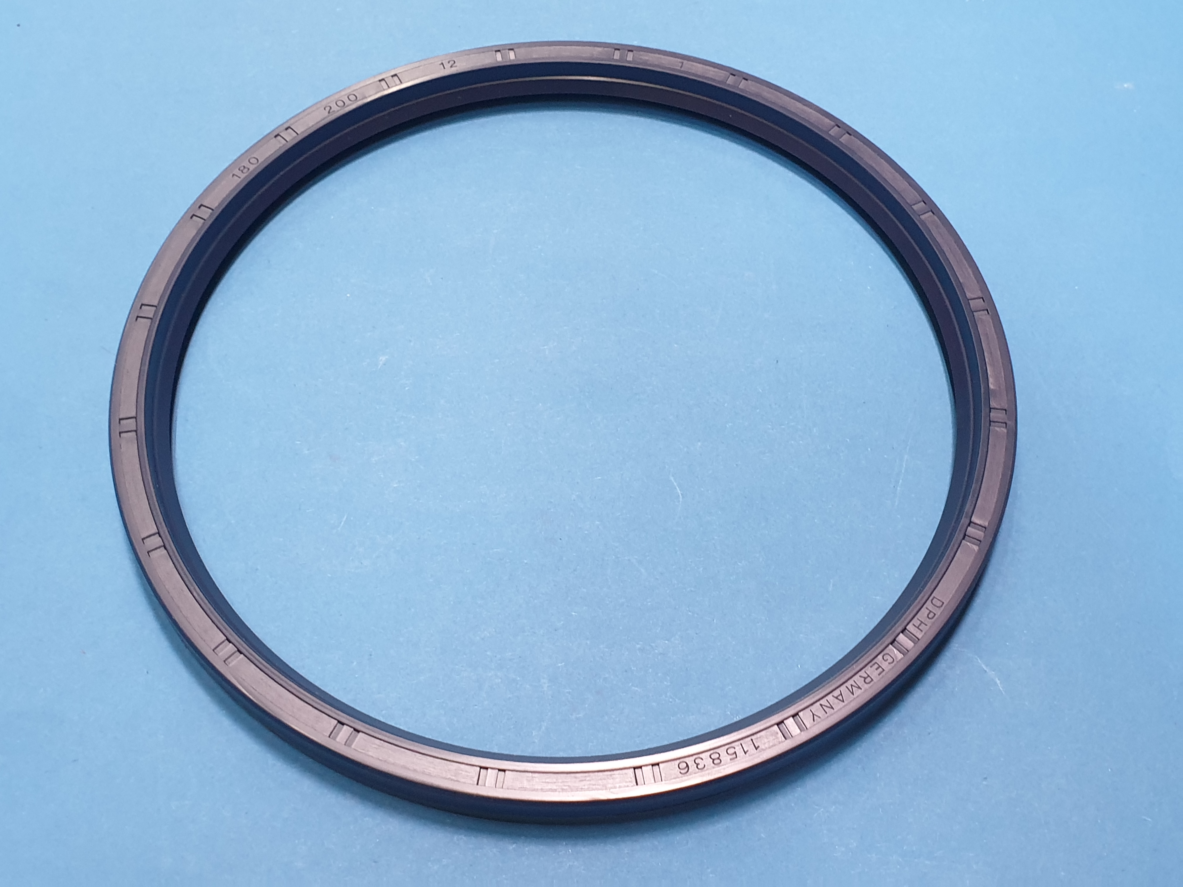 Wellendichtring - 180,00x200,00x12,00