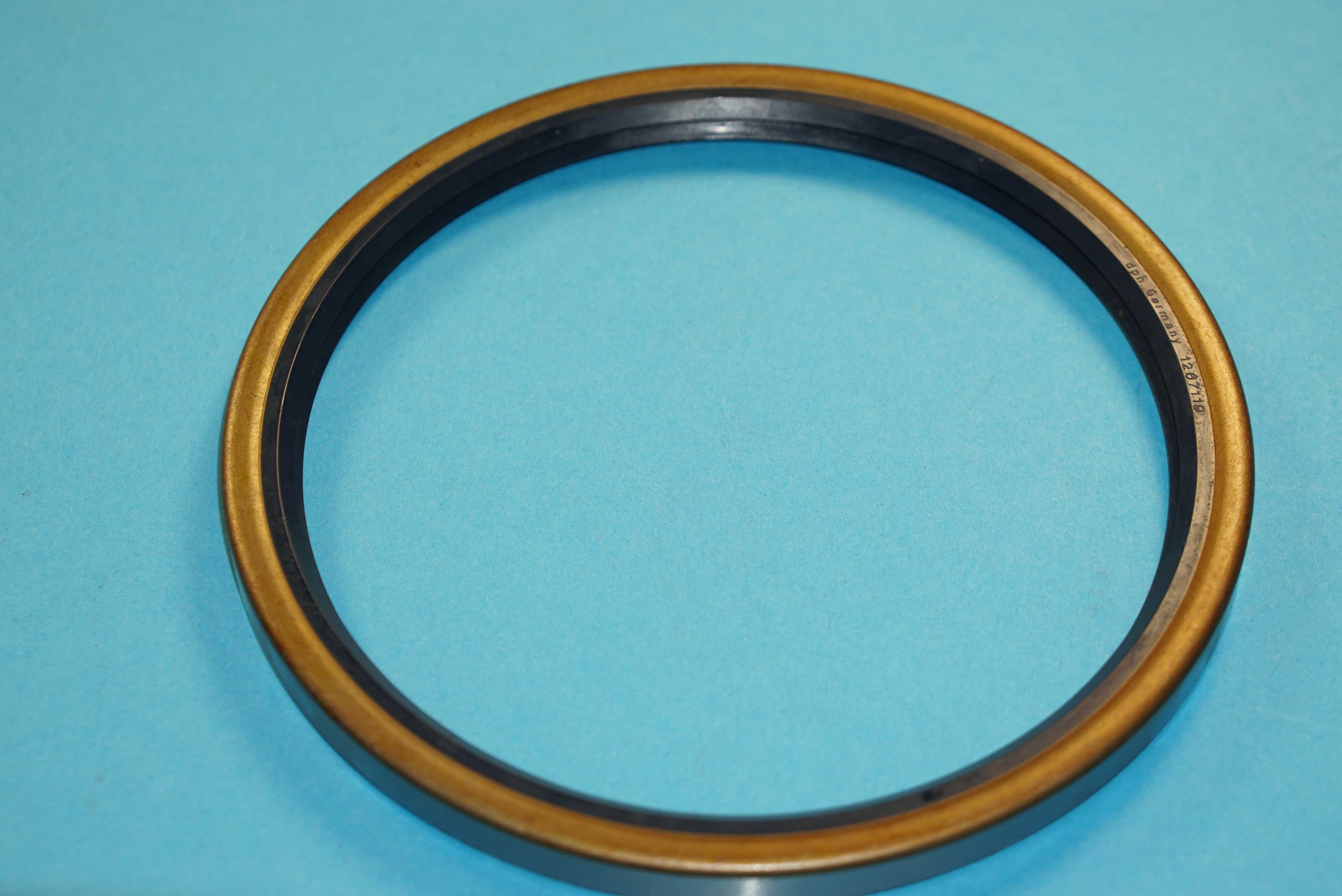 Wellendichtring - 127x146x10